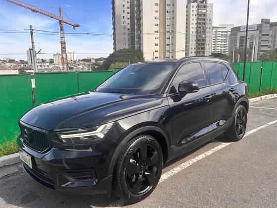 VOLVO XC40 2.0 T5 GASOLINA MOMENTUM AWD GEARTRONIC VOLVO XC40 2.0 T5 GASOLINA MOMENTUM AWD GEARTRONIC